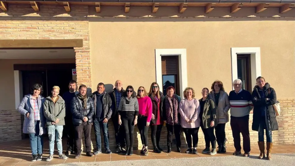 Participantes en la reunión de los ayuntamientos de las localidades del CRA Vero/Alcanadre.