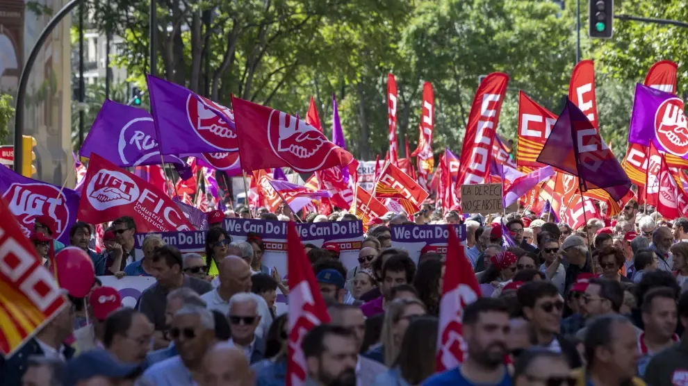 Vista de la manifestación celebrada por el Día de las y los trabajadores en Zaragoza.