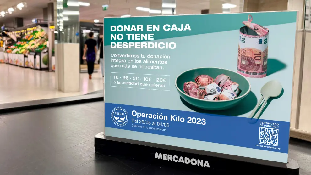 Cartelería en tiendas de Mercadona de la Operación Kilo 2023.
