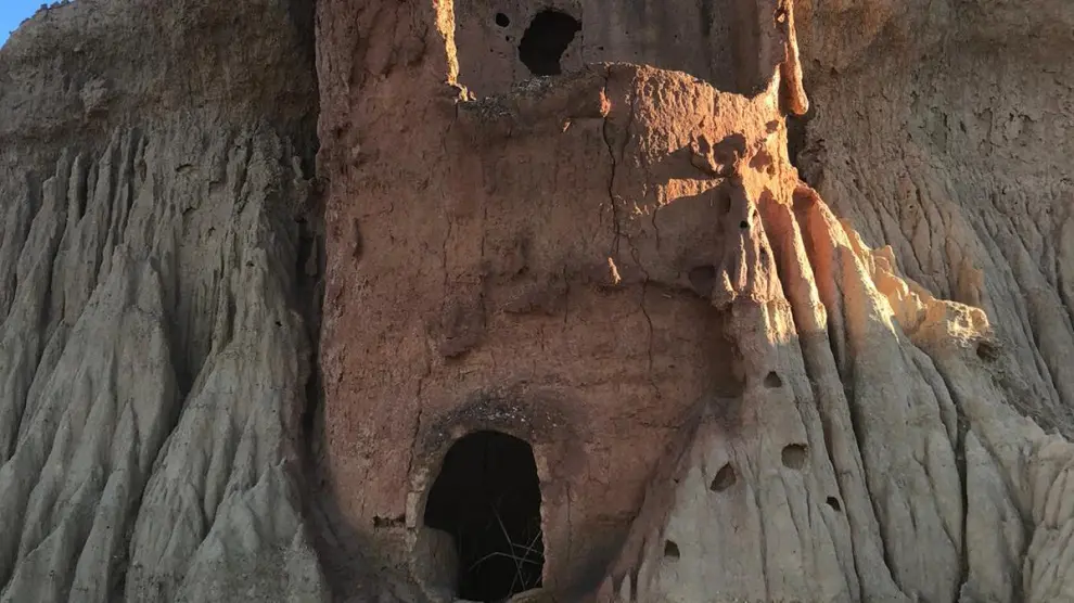 Estado que presentaba el horno de cal de Bespén antes de su restauración.