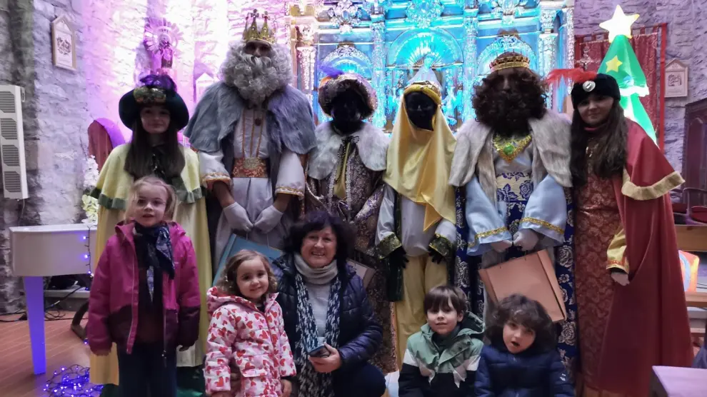 Visita de los Reyes a Hoz de Jaca.