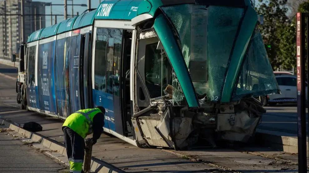 El accidente de un tranvía en Barcelona causa cuatro heridos