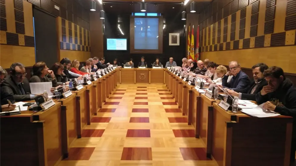 El pleno de Huesca pide a la DGA que cree un centro de interpretación arqueológica en el Círculo Católico