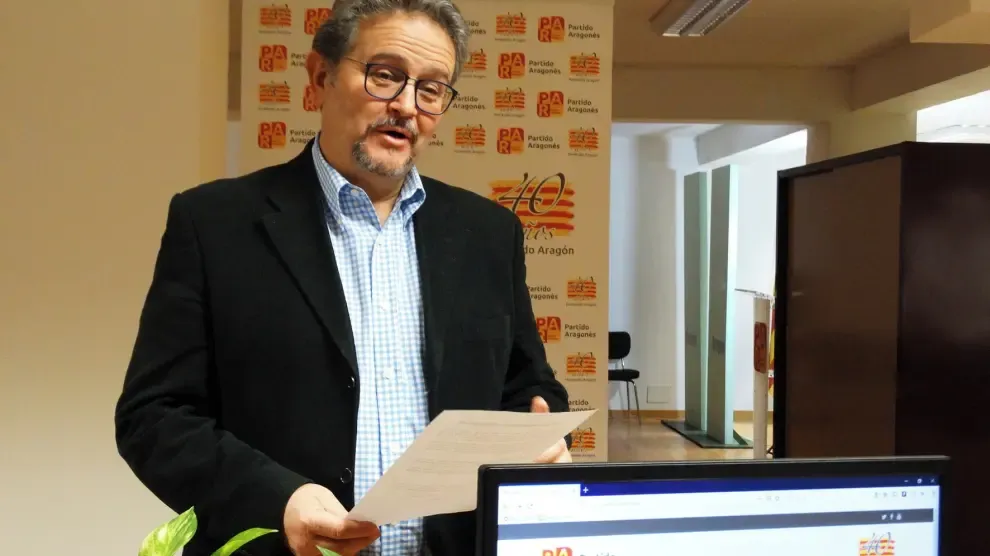 El PAR ratifica la candidatura de Fernando Carrera para la Alcaldía de Huesca