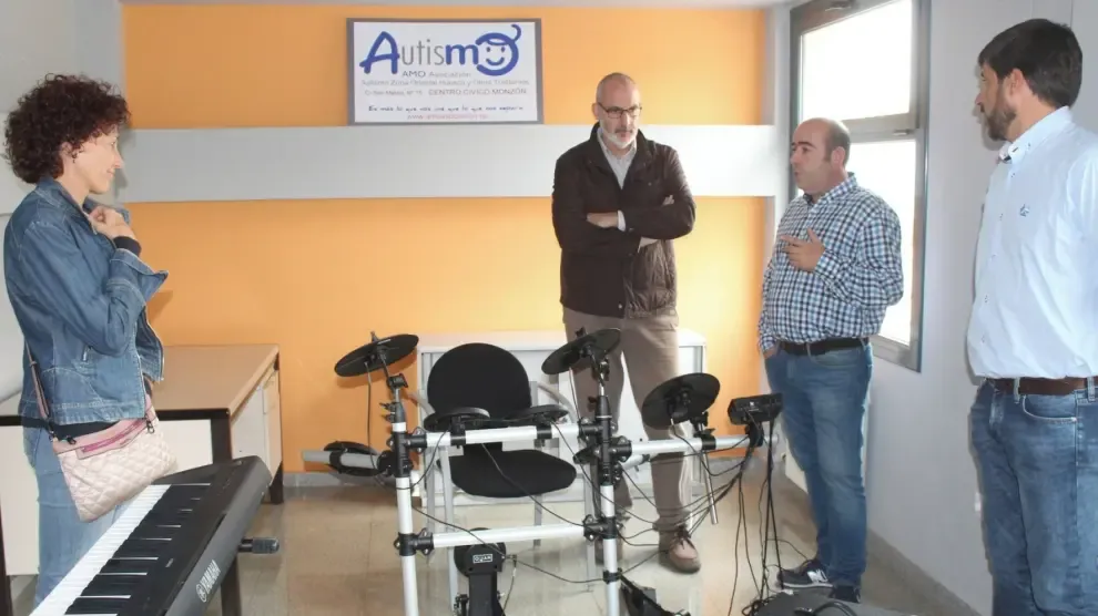 La Asociación de Autismo de la Zona Oriental de Huesca organiza un curso