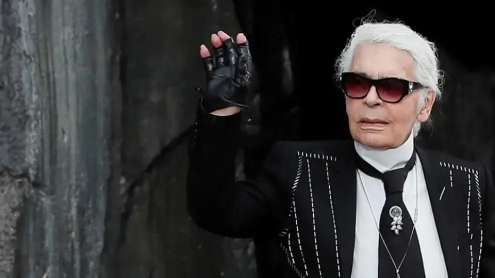 Fallece el icónico diseñador de Chanel Karl Lagerfeld