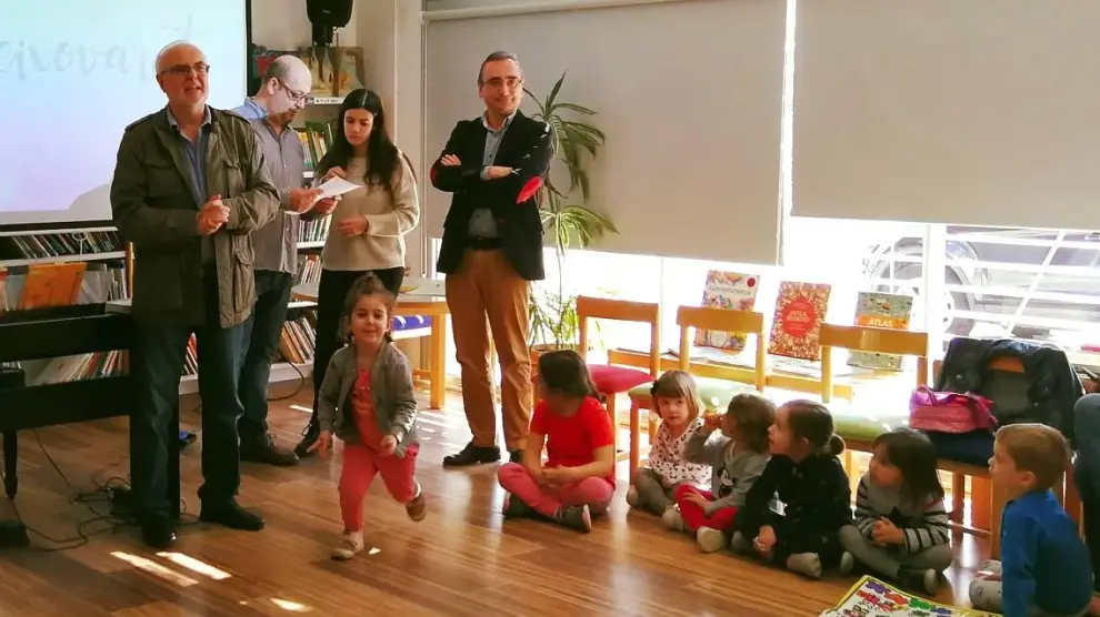 El Institut d"Estudis del Baix Cinca se suma a la celebración del Día de la Lengua Materna