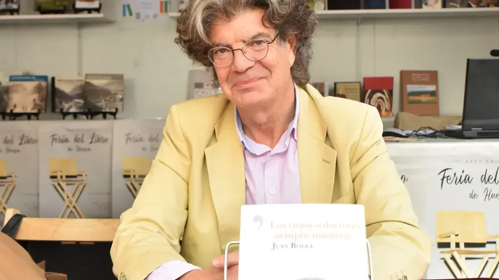 El escritor Juan Bolea, Premio de las Letras Aragonesas 2018