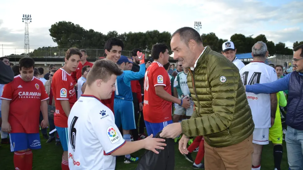 Los equipos Genuine de Huesca y Zaragoza se enfrentaron en una gran jornada