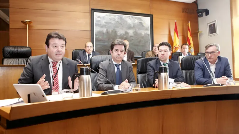 Felipe no renuncia a que "Huesca pueda tener un tratamiento como Zaragoza"