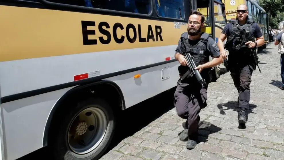 Brasil, sacudido por una de las peores masacres escolares de su historia
