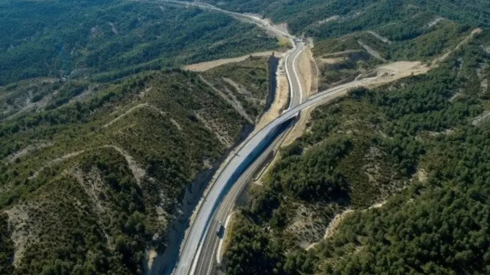 Entran en servicio este jueves nuevos tramos de la autovía entre el Alto de Monrepós y Lanave y del Congosto de Isuela a Arguis