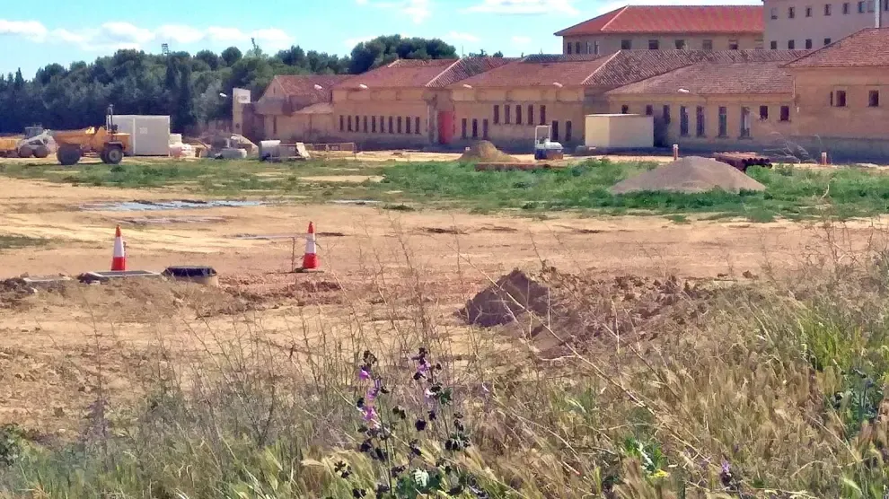 Los vecinos del Perpetuo Socorro de Huesca temen que el cuartel no suponga ninguna mejora