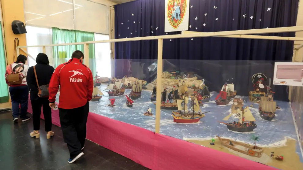 Los Playmobil se exhiben en Huesca a beneficio de Izas, la princesa guisante