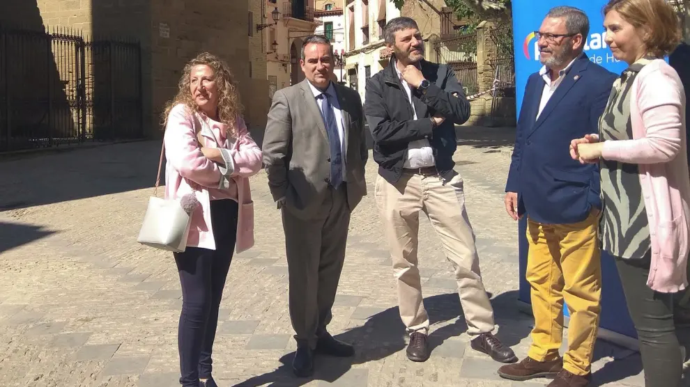 El PP aspira a convertir Huesca en referente turístico y comercial