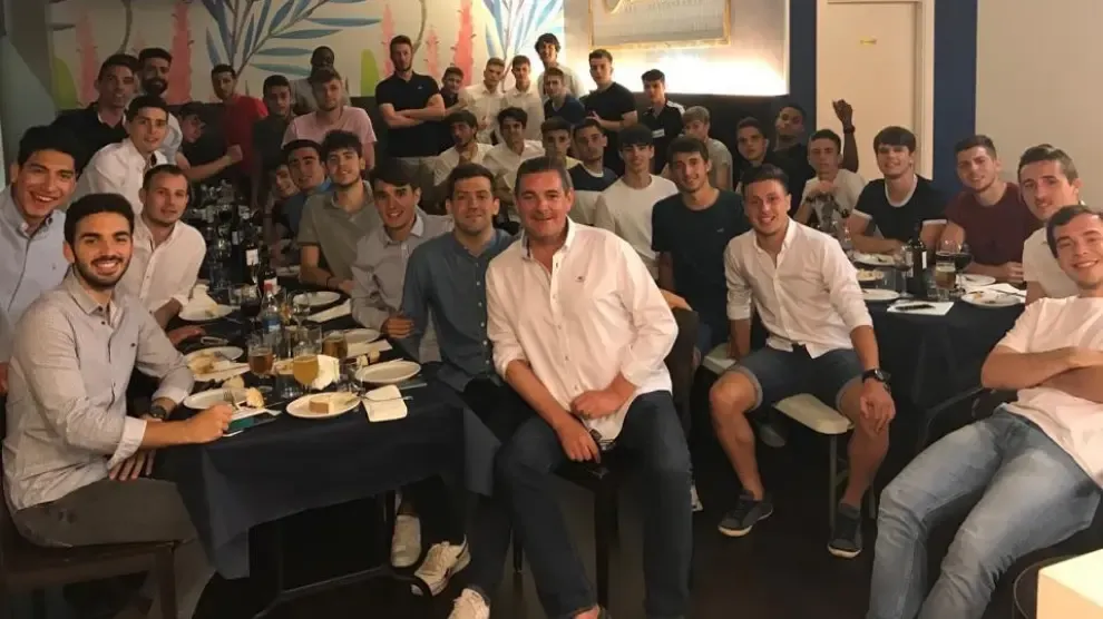 Cena de ascensos del filial y juvenil del Huesca