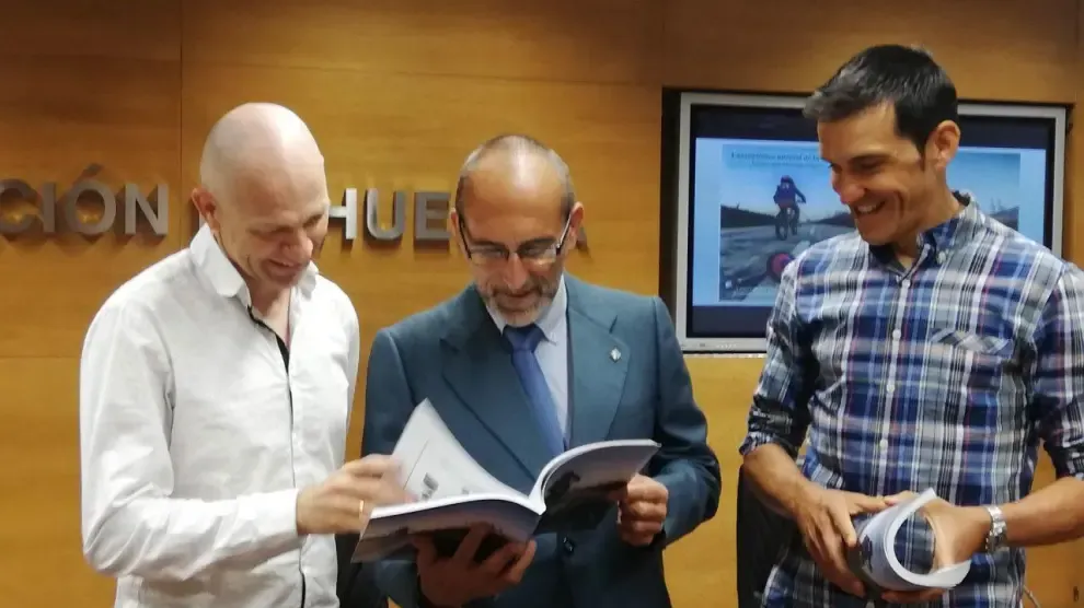 Una guía ayudará a los profesores de Primaria a introducir la bicicleta en las aulas de Huesca