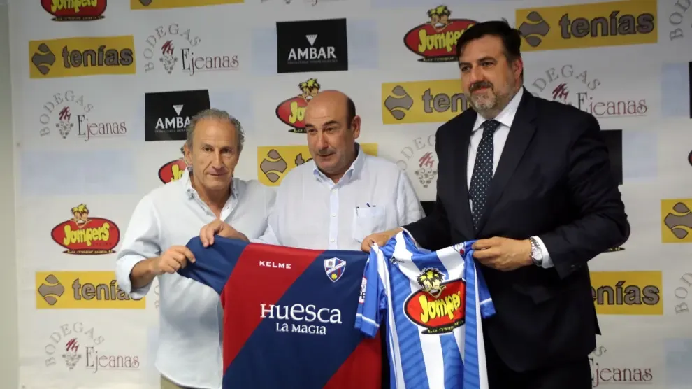Huesca y Ejea firman un acuerdo de "territorio"