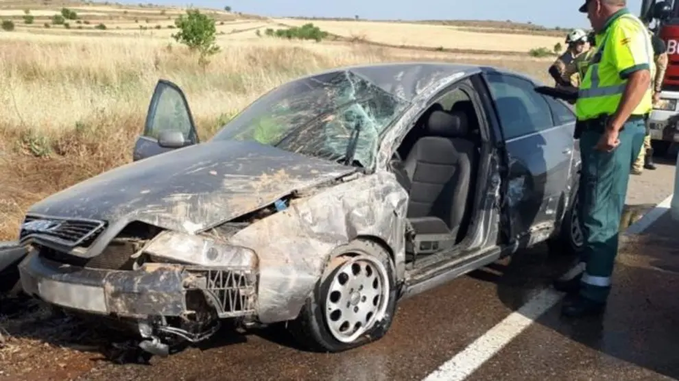 Fallece un hombre en un accidente de tráfico al salirse de la vía en Tarazona