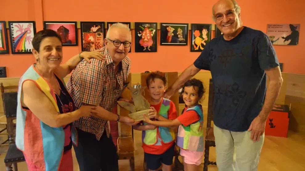 El II Festival País de Moñacos reconoce el trabajo con títeres de Luis Pardos y Teatro de Medianoche