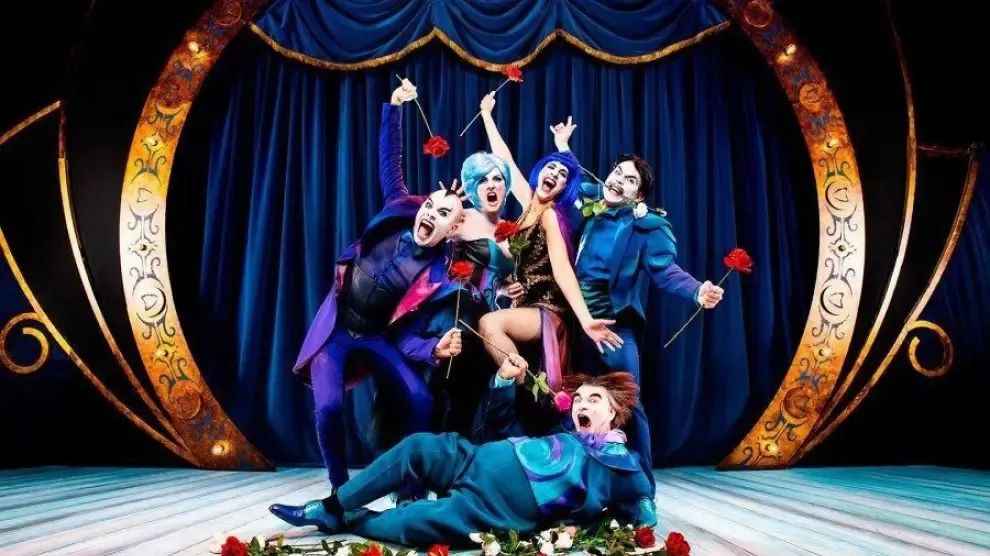 Yllana, una peculiar troupe que invita a la diversión con "The Opera Locos"