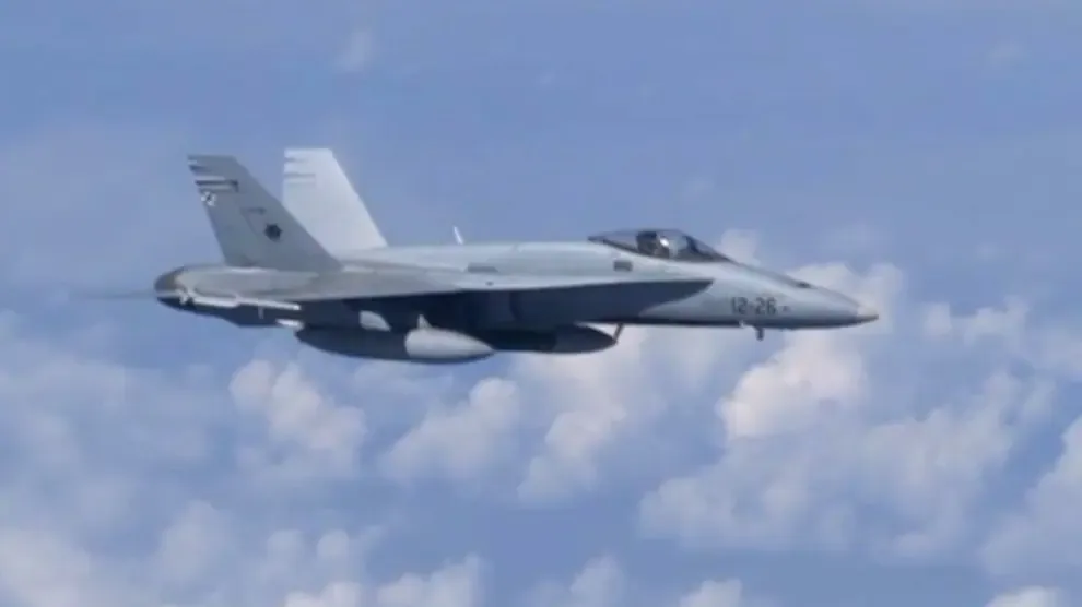 Rusia intercepta un F-18 español cerca de uno de sus aviones