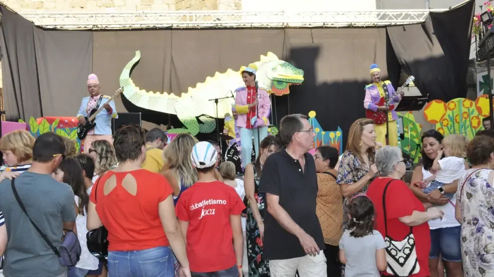 El Festival de Teatro de Calle deja Berdún con buena nota entre el público familiar