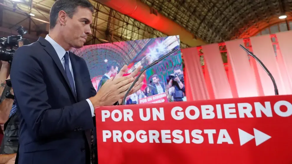 PSOE incluye en su oferta a Podemos el "no" expreso a un referéndum de independencia en Cataluña