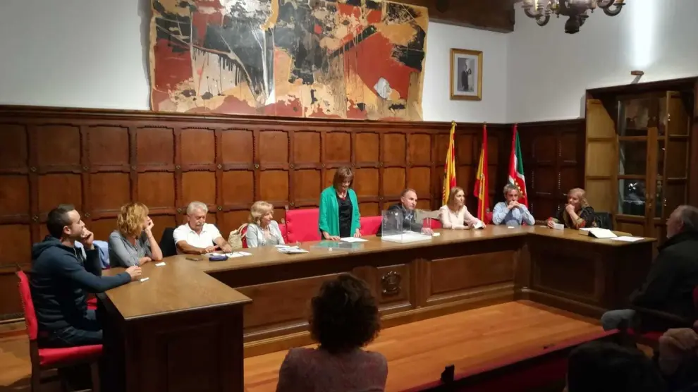 Nuria Pargada (PAR) es elegida nueva alcaldesa de Biescas