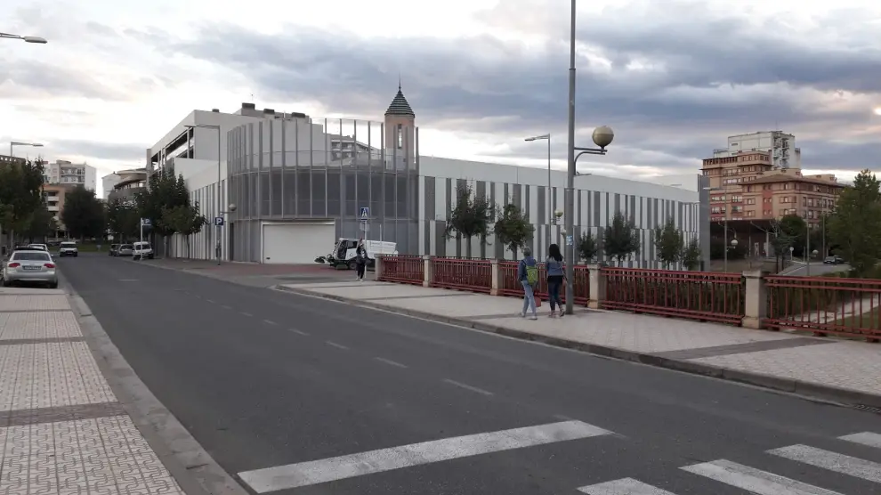 El parquin de la avenida Cortes de Aragón de Monzón se reabrirá en las fiestas