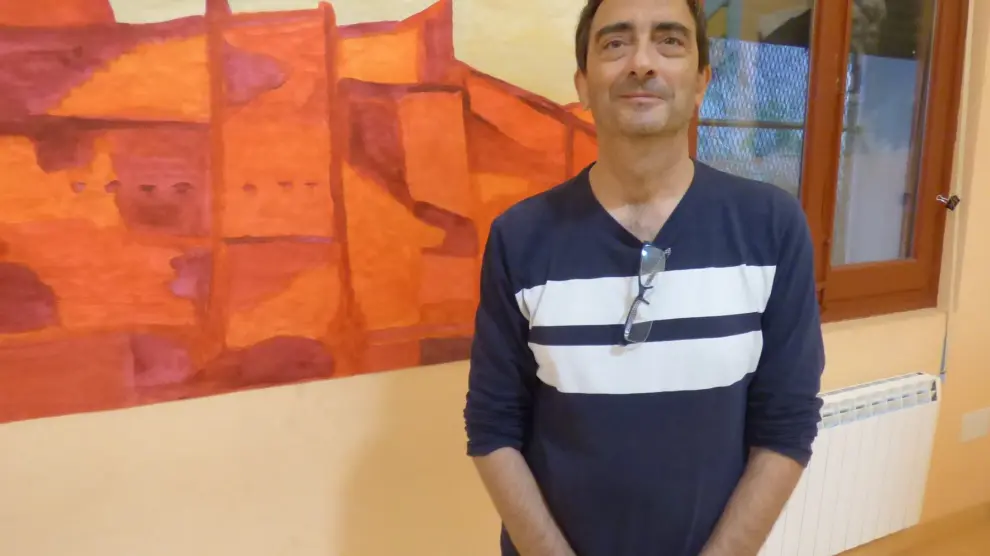 Jordi Corbera se inspira en "las paredes de casas derruidas"