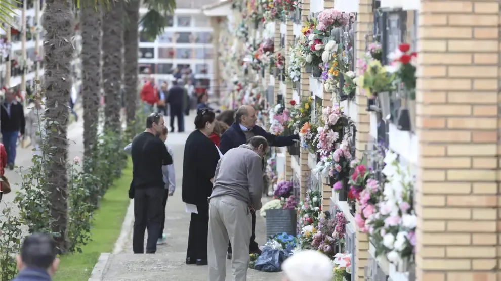 Con Huesca pide un espacio en el cementerio para los ecofunerales