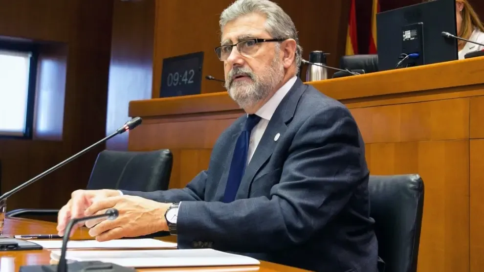 Mayoral se presentará a la reelección como rector de Universidad de Zaragoza