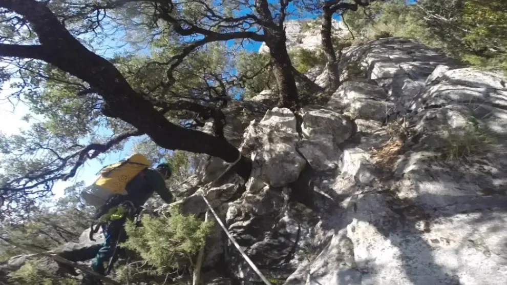 Rescatados dos escaladores y un esquiador en el Pirineo de Huesca