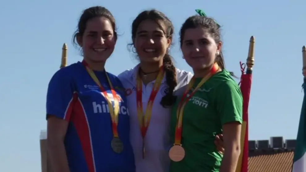 Plata y bronce para Iria Teijeira y Eva Rico en el Campeonato de España de marcha de invierno
