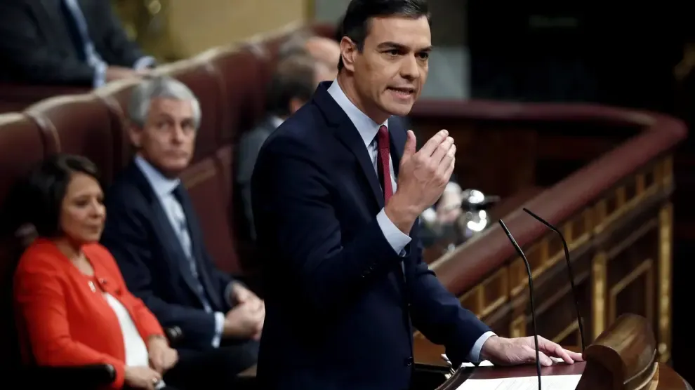 Sánchez pide el voto al Congreso para romper con el bloqueo político