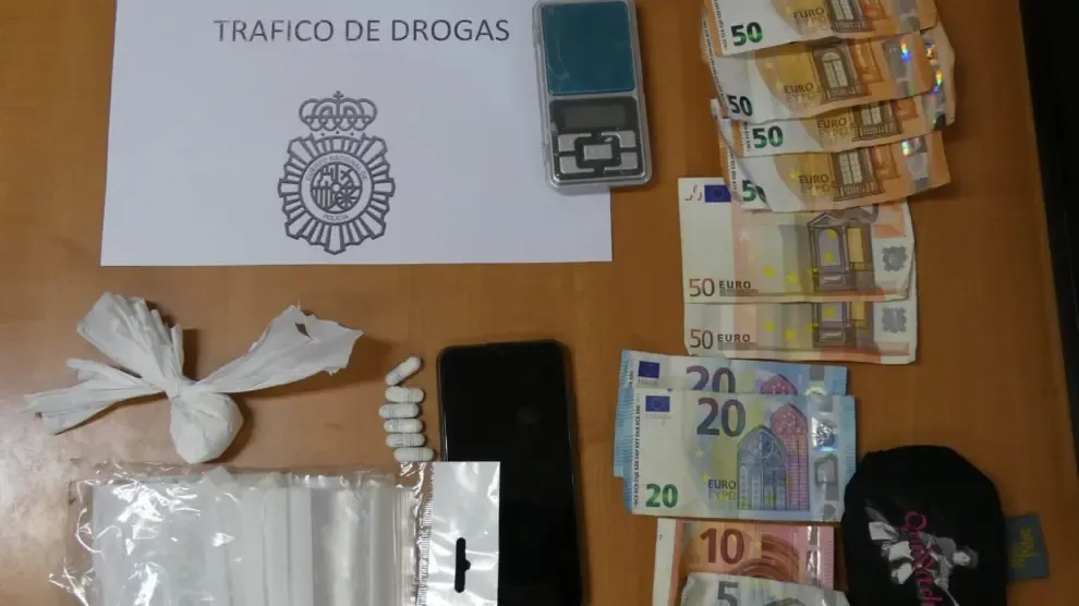 La Policía Nacional detecta dos vehículos con droga destinada al tráfico