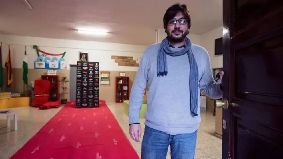 Un profesor de Málaga rescata los "desechos" de los premios Goya