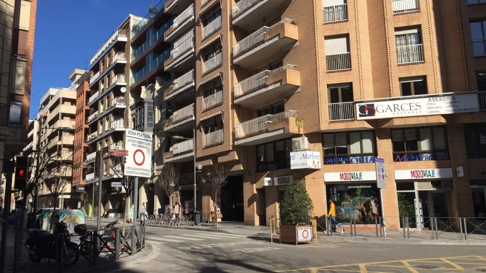 Más de 13.000 autorizaciones de acceso de vehículos a la zona peatonal de Huesca