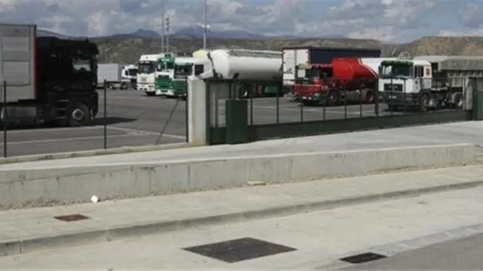 Licitan la gestión del parquin de camiones de la zona del Monzú en Huesca