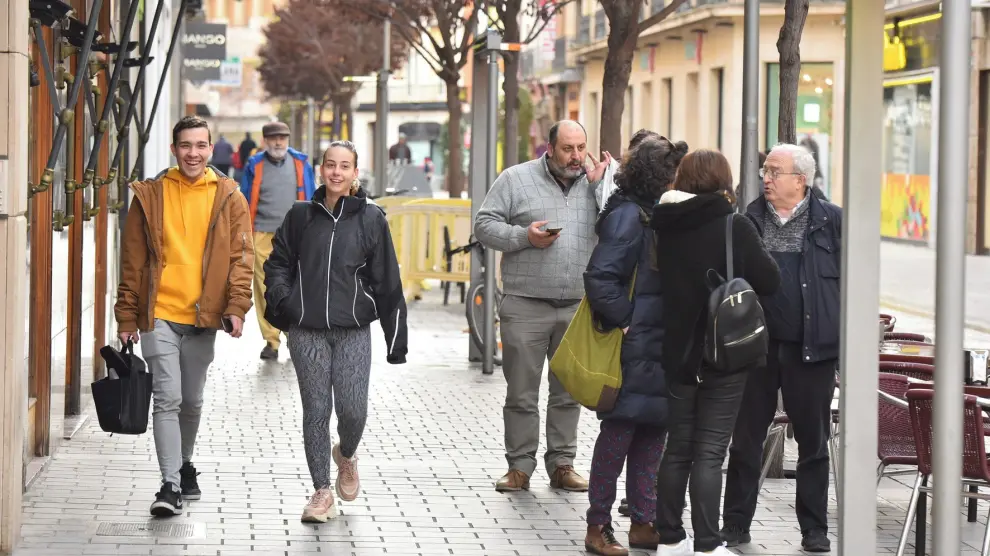 Los patinetes ya no pueden circular por zona peatonal de Huesca pero no necesitan seguro ni permiso