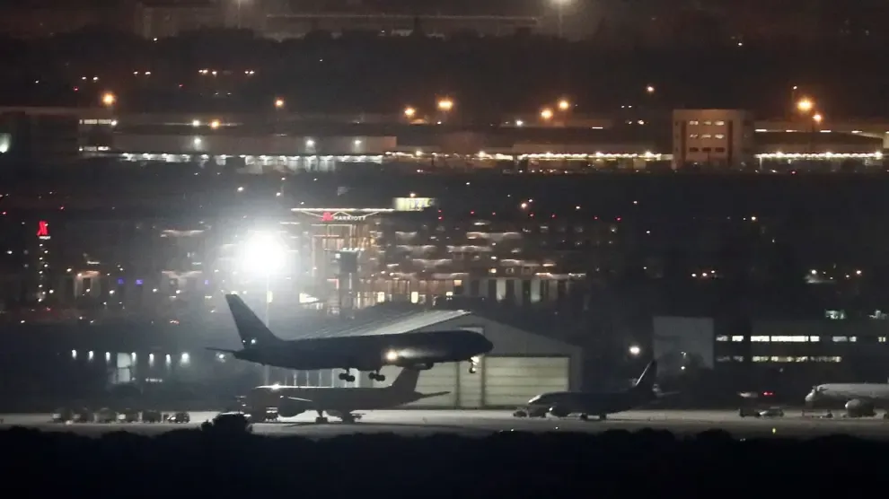 El avión de Air Canadá aterriza sin problemas en el aeropuerto de Barajas