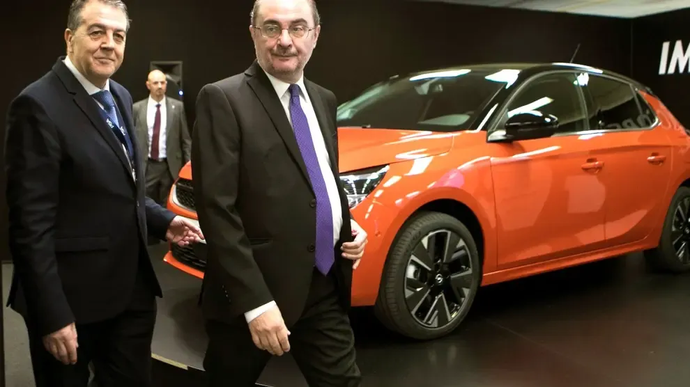 Opel inicia la fabricación de un coche cien por cien eléctrico