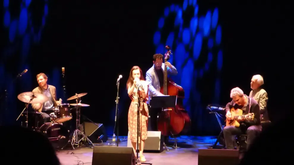 Andrea Motis Quintet cautiva en Sabiñánigo