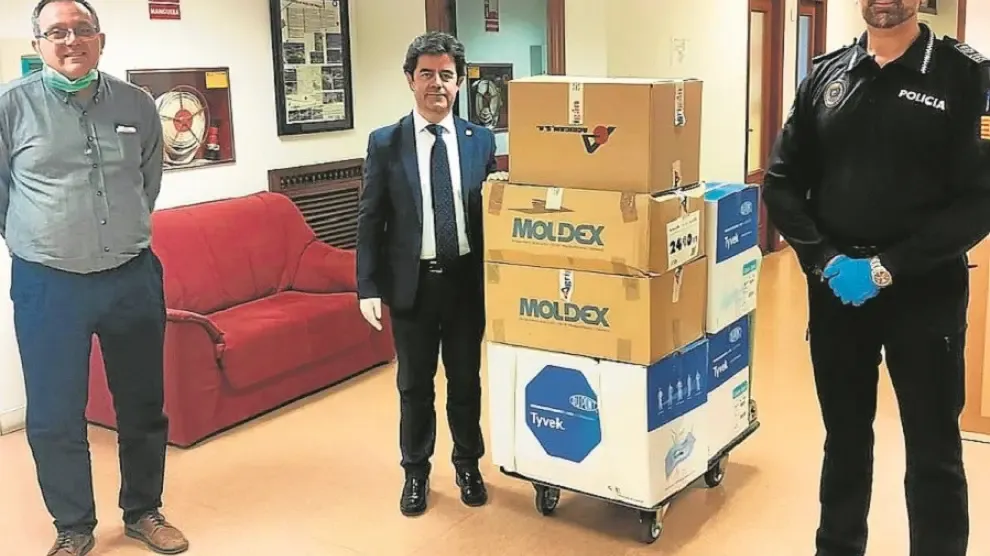 Donación de materiall para frenar al coronavirus en la provincia de Huesca