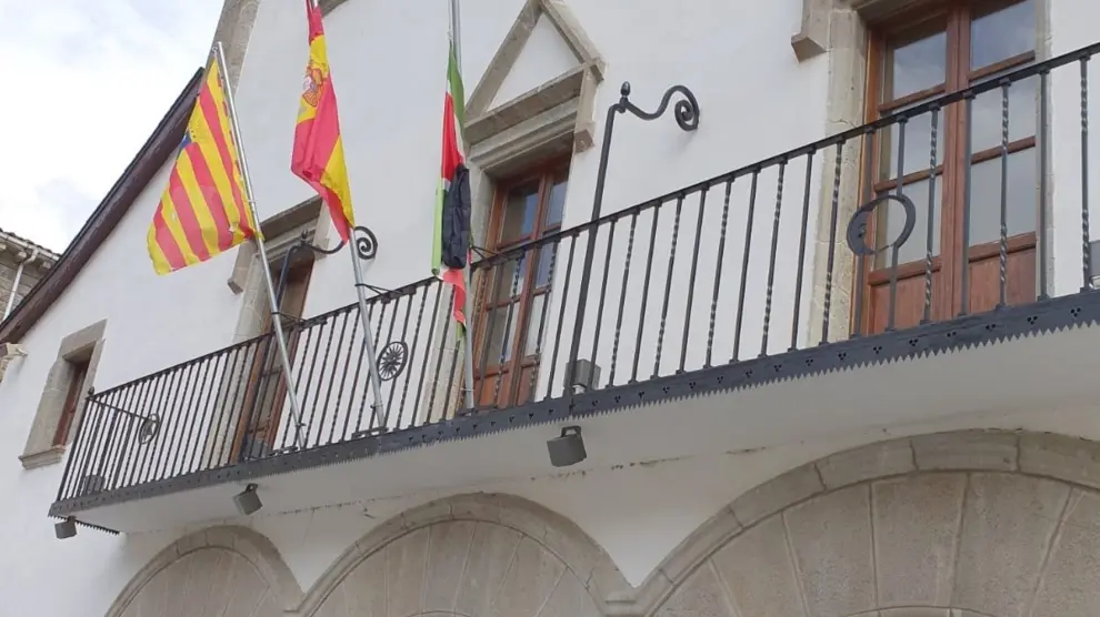 Biescas registra un nuevo fallecido por coronavirus y el alta de la vecina de 101 ingresada en Huesca