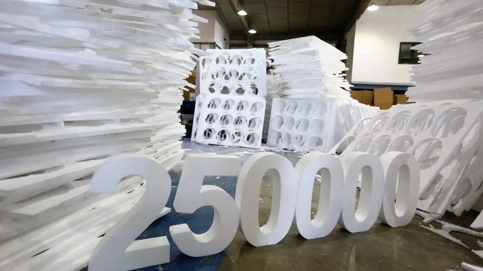 Ya han salido 250.000 de las máscaras de protección del taller de Tecmolde