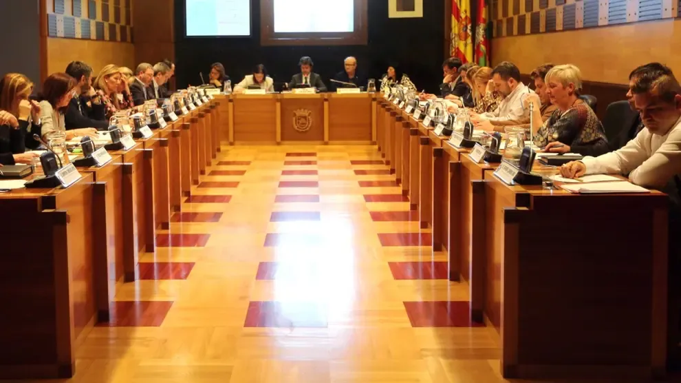 El Concejo de Huesca celebra este martes sesión plenaria