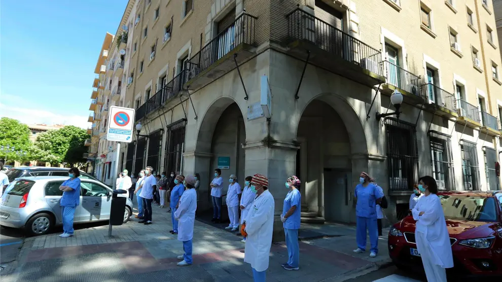 Huesca recuerda al trabajador de la limpieza del Hospital Miguel Servet fallecido por Covid-19