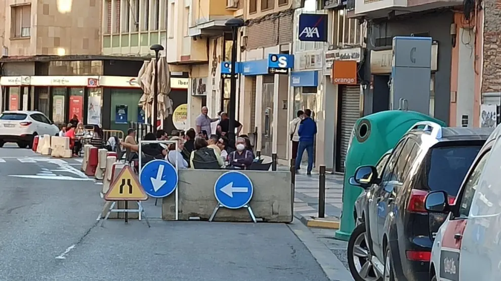 Monzón abre más espacios a los peatones para facilitar las distancias de seguridad